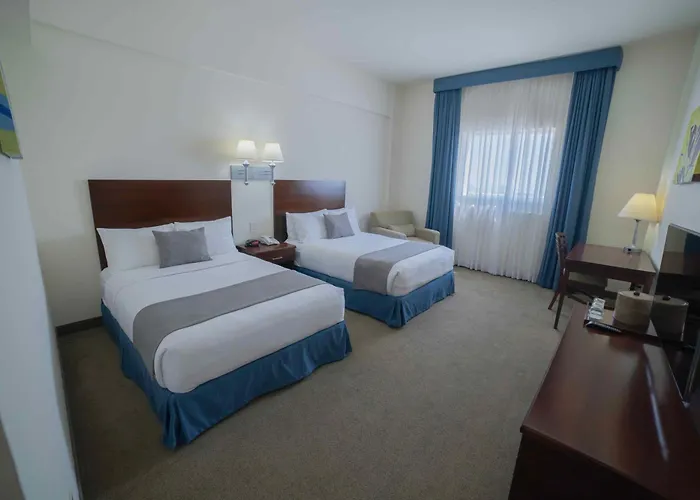 Hotel Aeropuerto Cabos